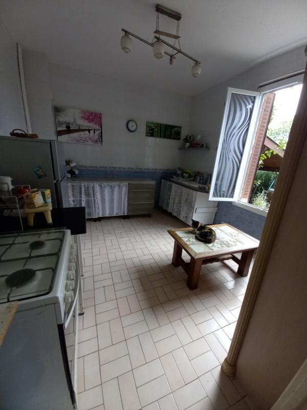 Maison (95 m2) - 4 pièces - 3 chambres. Dans un quartier recherché. - Photo 10 - Saint-Dizier