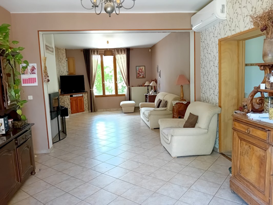 Maison 5 pièces - Photo 11 - Sompuis