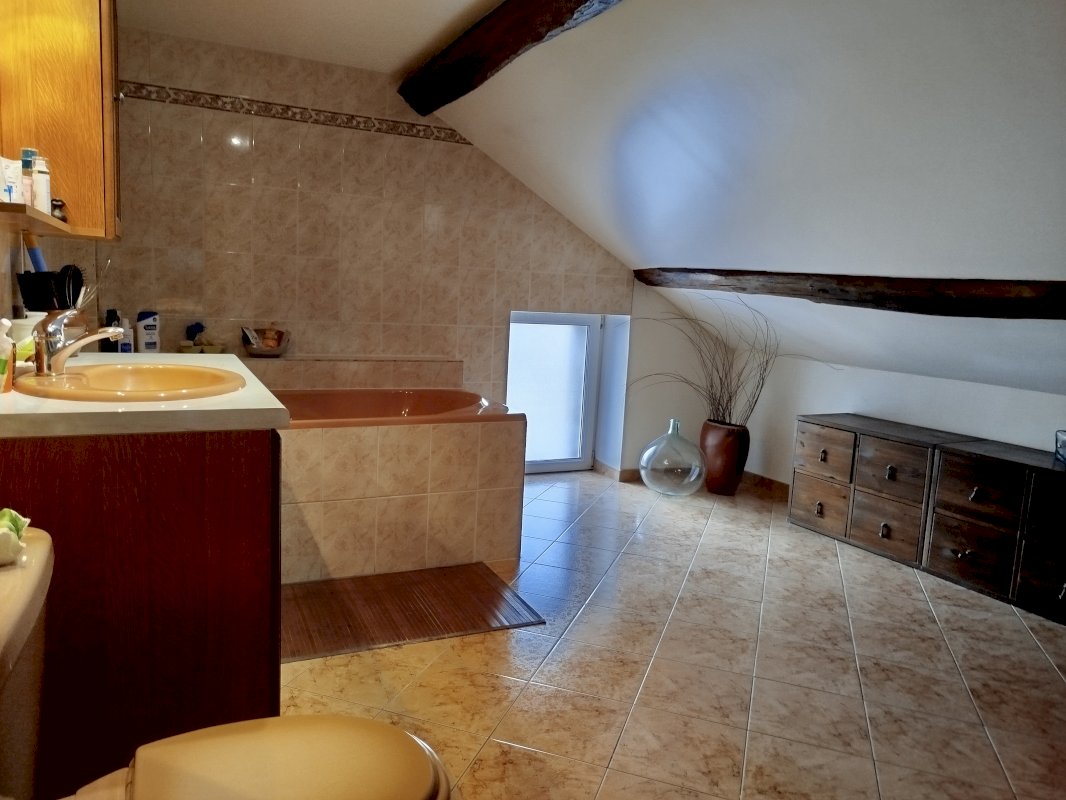 Maison familiale authentique - Photo 12 - Bogny-sur-Meuse