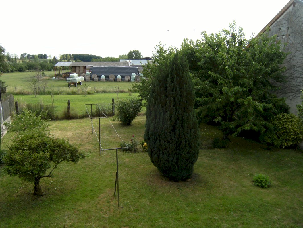 Maison 3 faces avec jardin - Photo 15 - Vouziers
