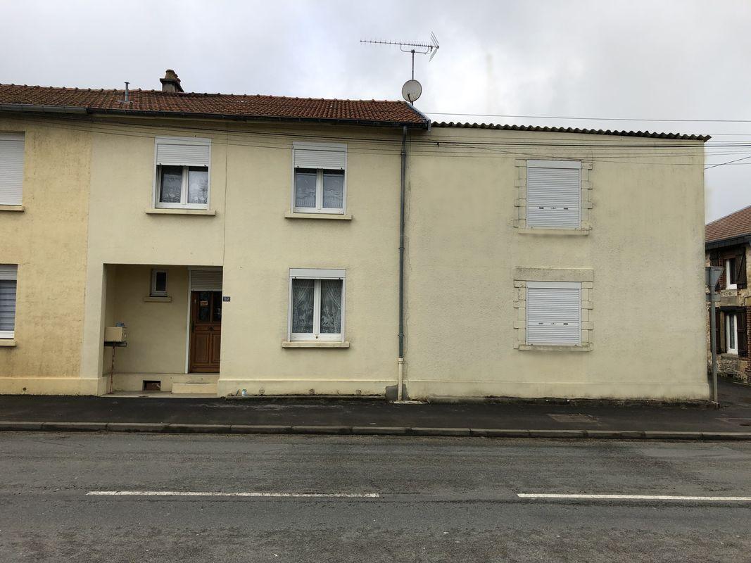 Maison 5 pièces - Photo 1 - Le Chesne