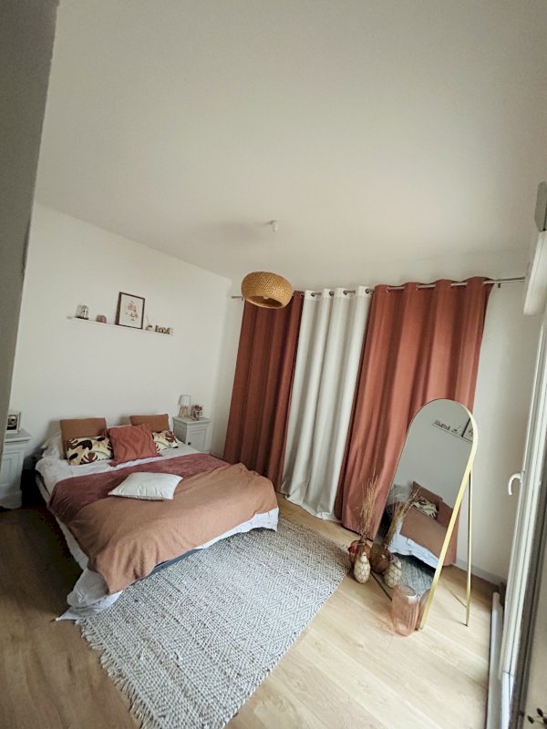 Appartement 3 pièces avec terrasse - Photo 1 - Reims