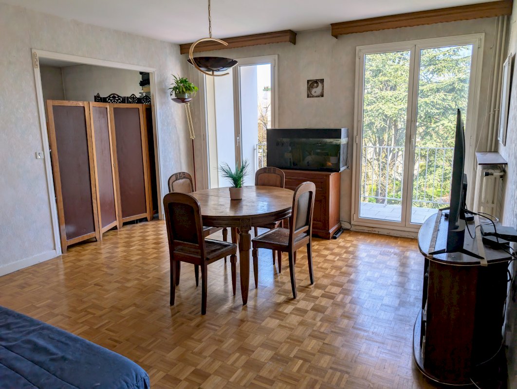 Appartement T4 / 173 000 € - Photo 1 - Reims