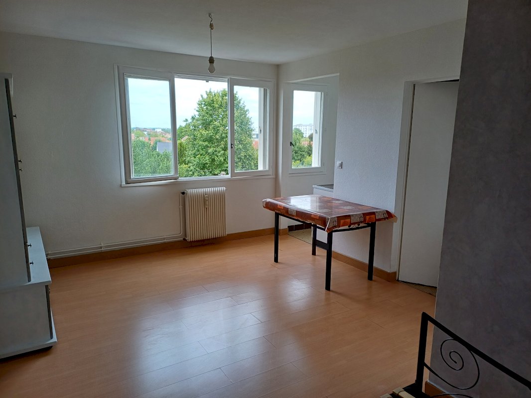 Troyes | Appartement au 3ème étage - Photo 1 - Troyes