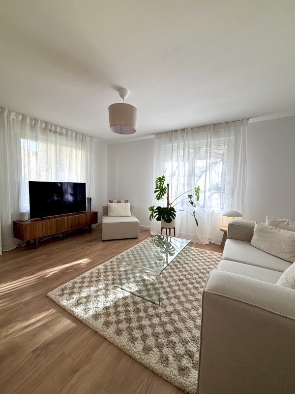 Appartement de 45 m² - Photo 1 - Épernay