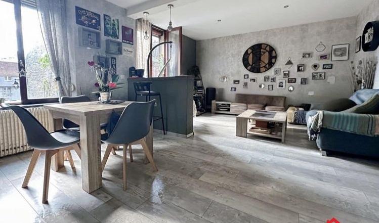 Immeuble - Photo 2 - Revin