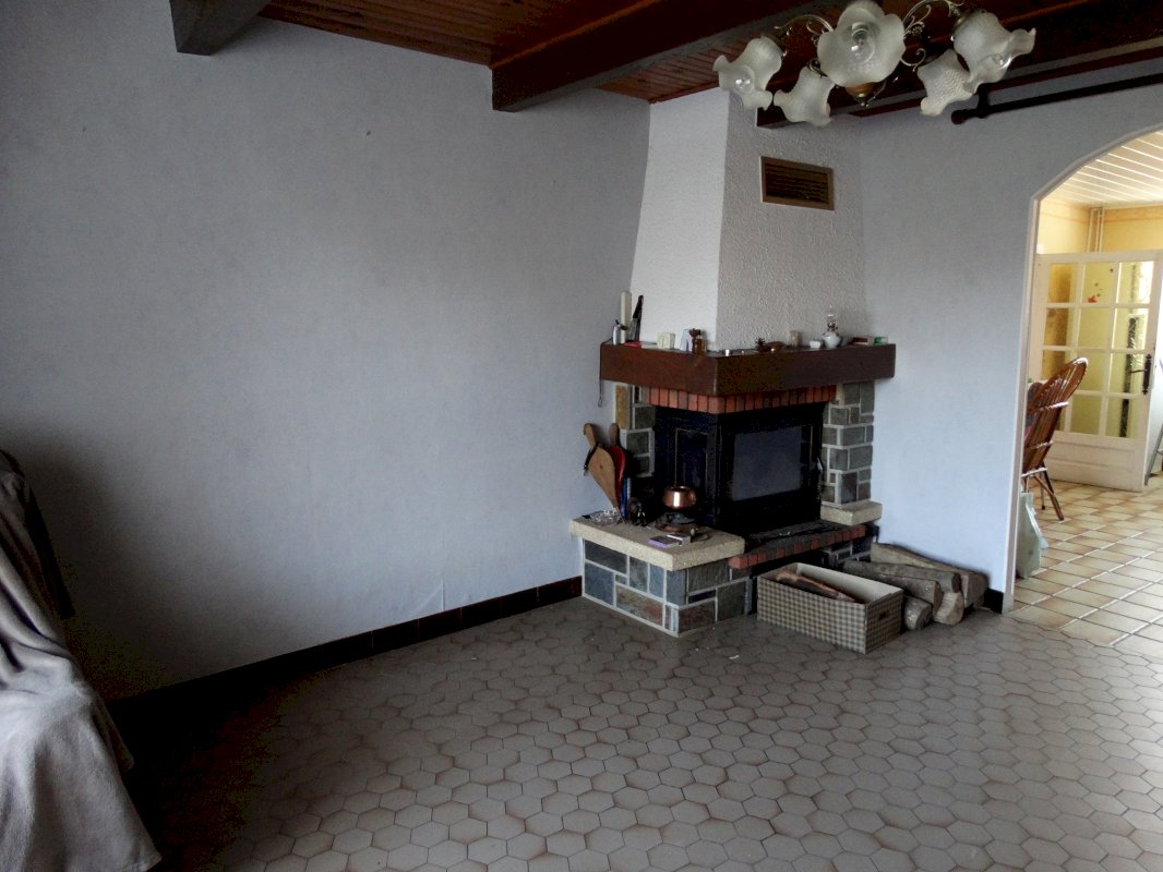 Maison de village en Haute-Marne - Photo 3 - Bussières-lès-Belmont / Champsevraine