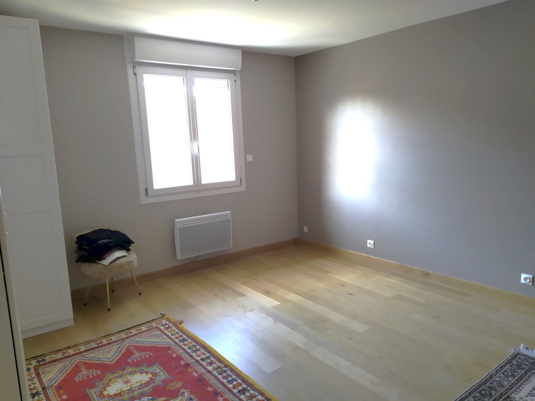 Maison 170 m² et dépendance - Photo 4 - Biesles