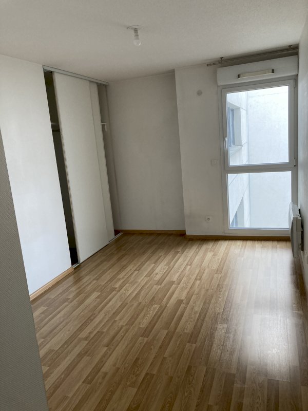 Appartement 3 pièces - Photo 4 - Strasbourg