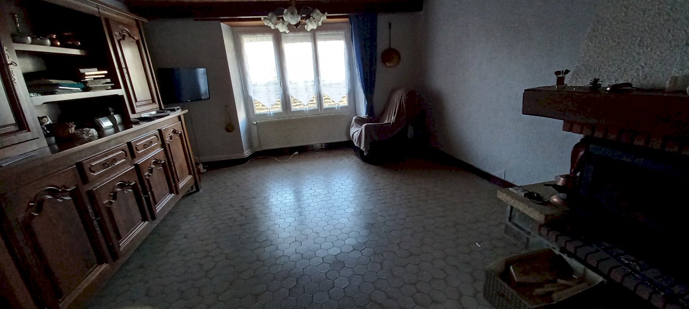 Maison de village en Haute-Marne - Photo 4 - Bussières-lès-Belmont / Champsevraine