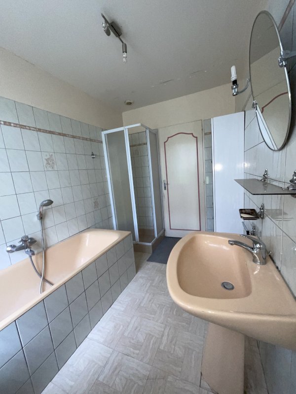 Maison 12 pièces 190 m² - Photo 5 - Sapogne-et-Feuchères