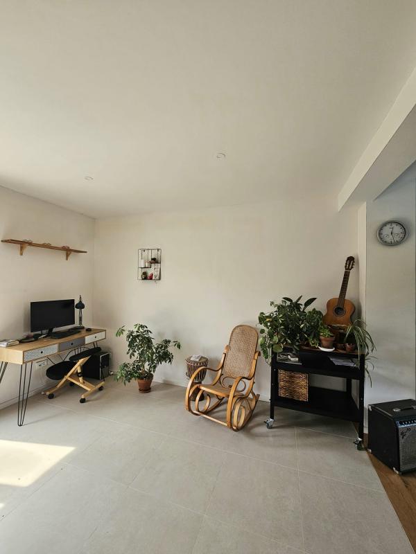 Maison 100m², 3/4 chambres, 2 sdb, combles, sous-sol, piscine, terrasse, jardin - Photo 6 - Saverne