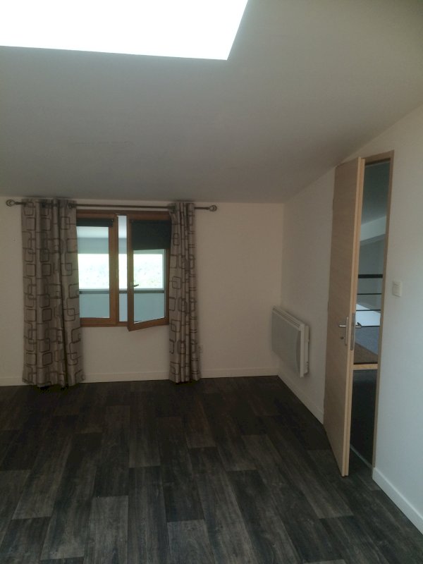 Vends appartement loft T4, F4, 3 chambres, 110m² - Photo 7 - Troyes