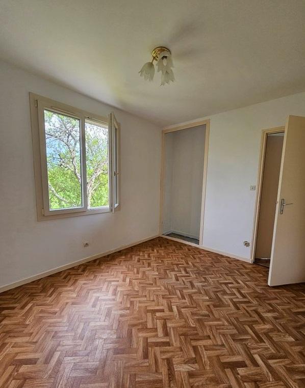 Maison avec terrain - Photo 8 - Bricon