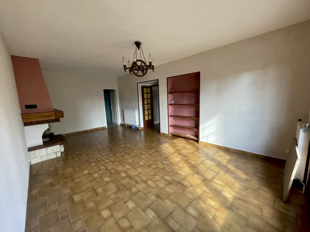 Maison à rénover - Photo 8 - Bourdons-sur-rognon