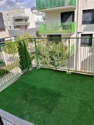 Studio avec balcon et parking - Bezannes (51430)