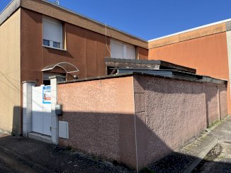 Maison de ville avec terrasse - Saint dizier (52100)